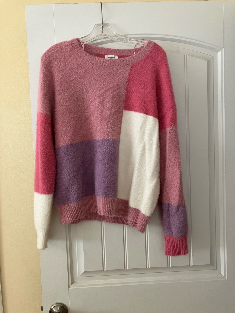 Anniewear Colorblock Crewneck Sweater in Pink, White & Purple